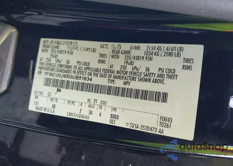 2016 Ford Escape Titanium из США, поврежденный, VIN 1FMCU0J95GUB51834